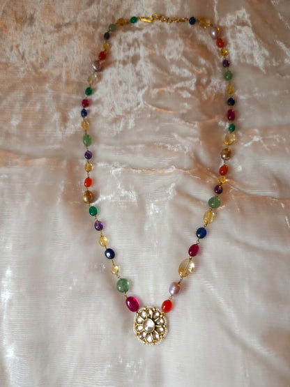 Avtaran chain necklaces