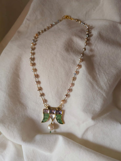 Khimsar oasis pendant necklace