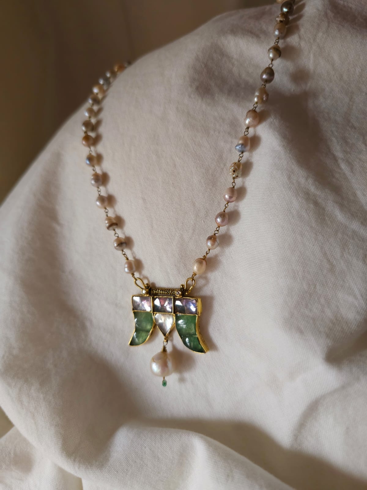 Khimsar oasis pendant necklace