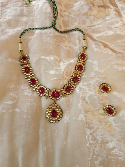 Manik-maya queen necklace set