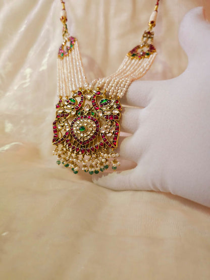 Pushkara queen necklace set