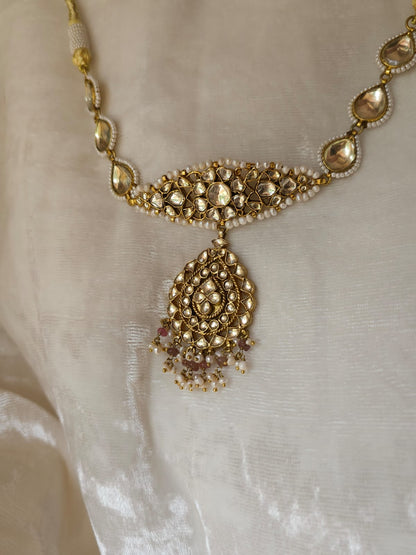 Hiranmayi tourmaline necklace set