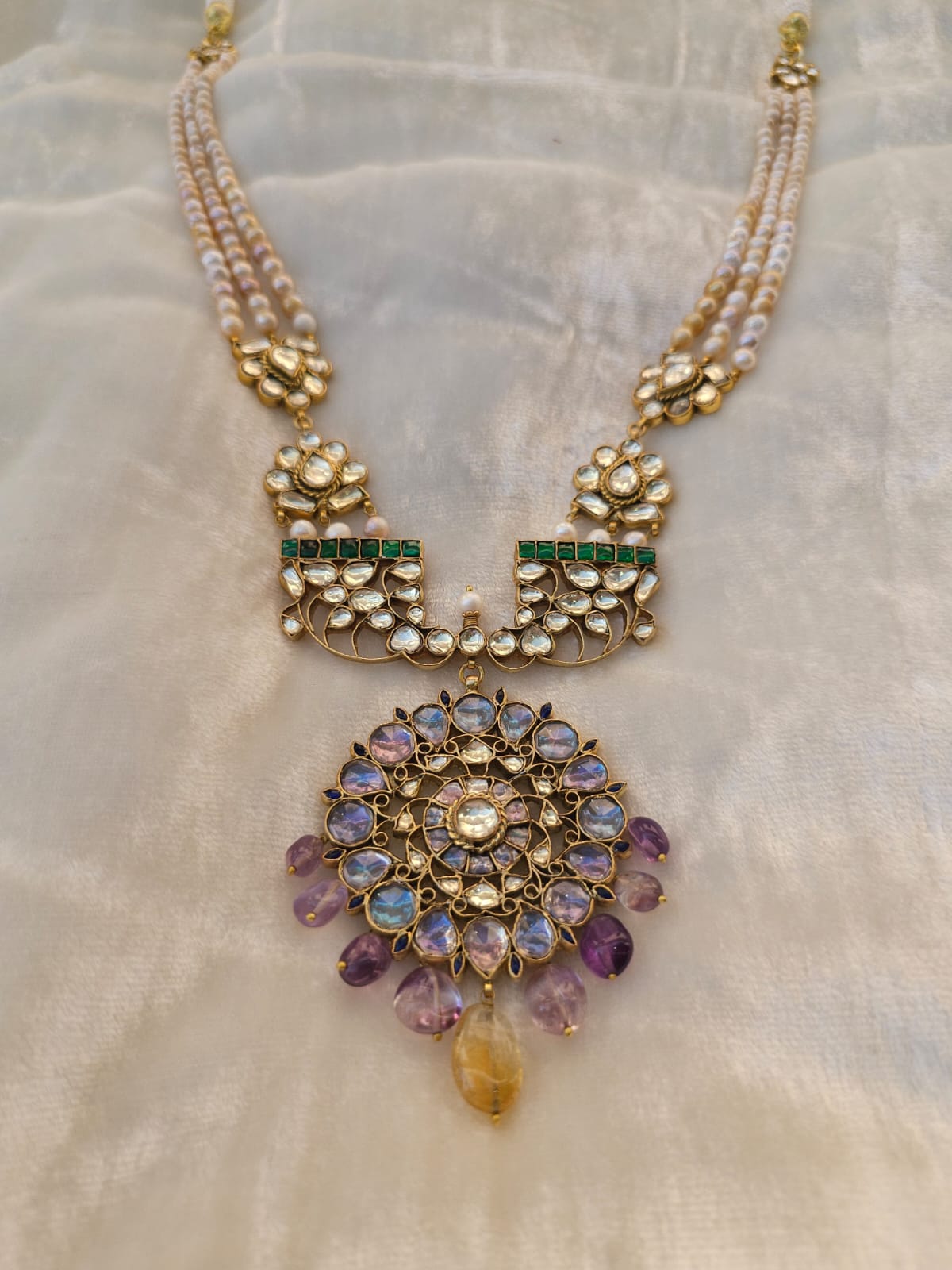 Pop nakshatra godhuli necklace set