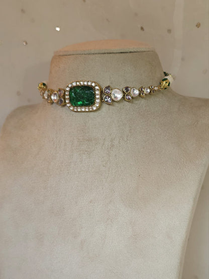 Divine bodhi choker