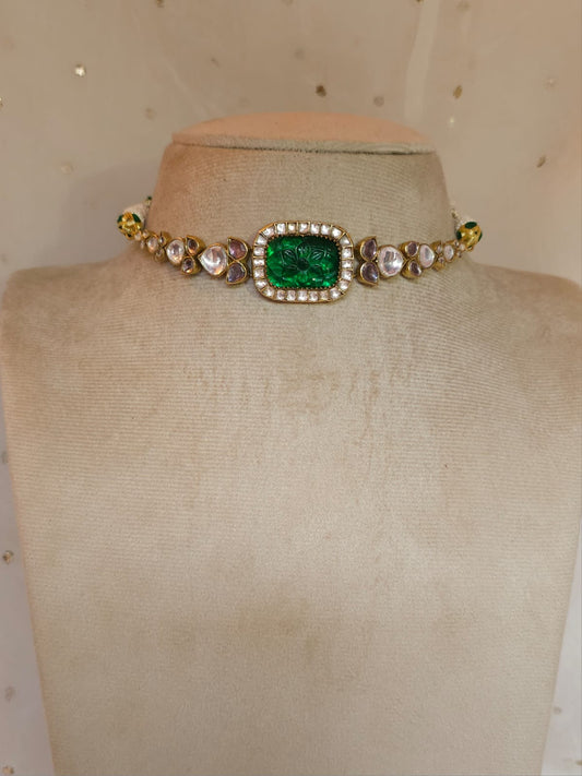 Divine bodhi choker