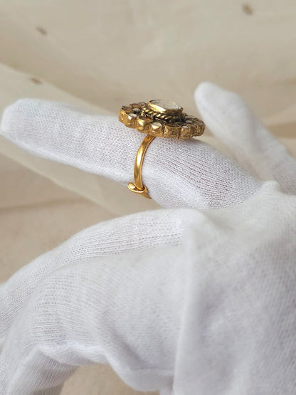 Goldenia ring