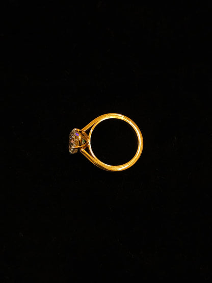 Oval moissanite diamond ring