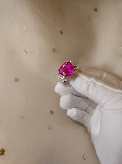 Miraval moissanite ring