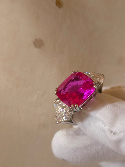 Miraval moissanite ring