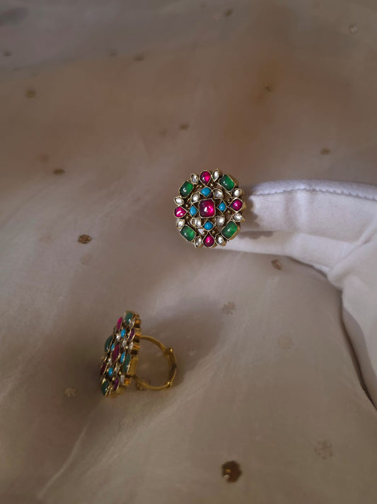 Holkar ring