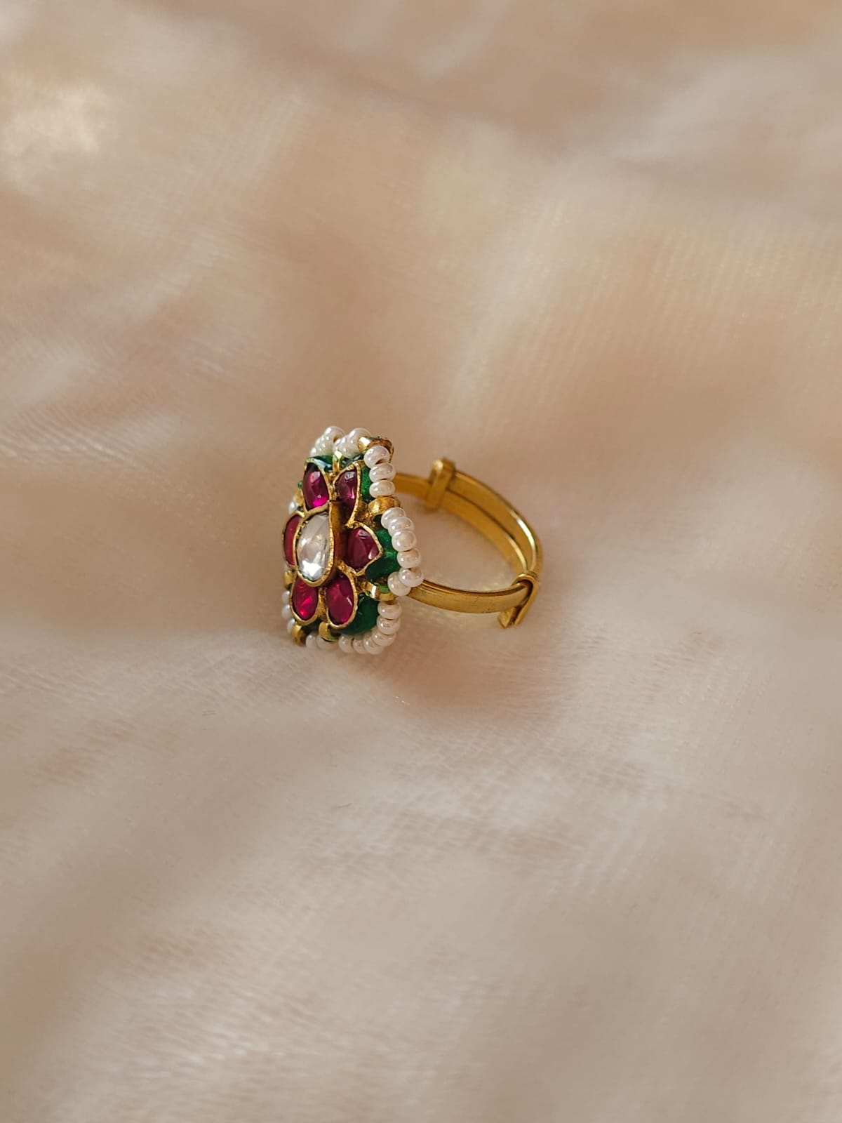 Mradu-rasa ring