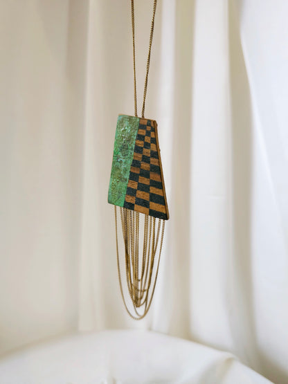 SOL UNISEX NECKLACE 03