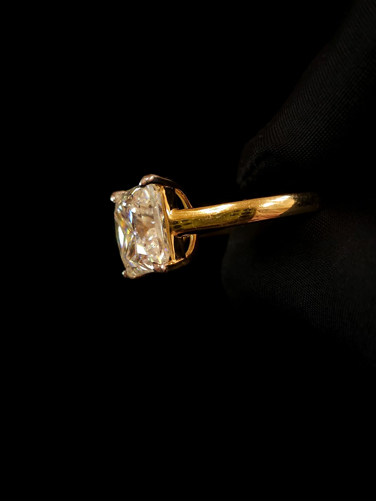 Princess cut moissanite diamond ring