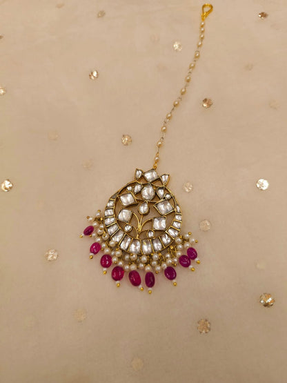 Hrdaya-Modana chand tika