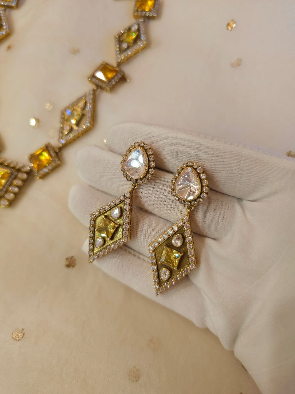 Carlton champagne silver earrings