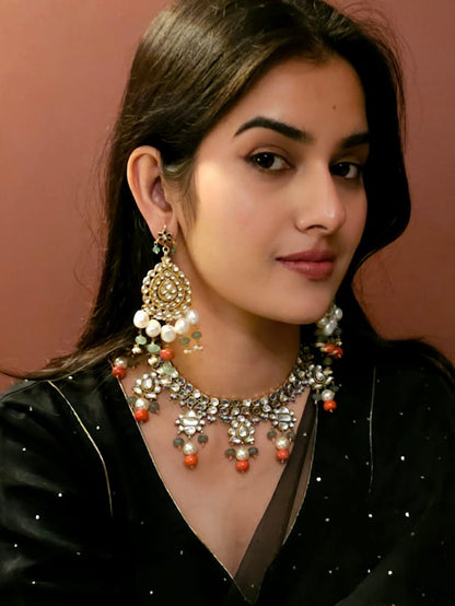 Persimmon pearl necklace