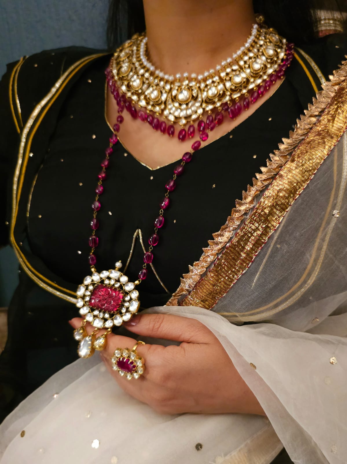 Jarul rococo spinel necklace