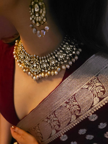 Late 19th century alloy necklace set