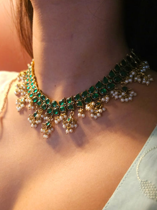 Lucky lunaria necklace