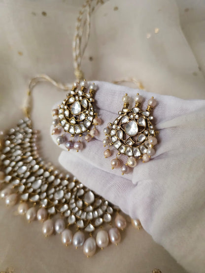 Dream of 19th century alloy necklace set