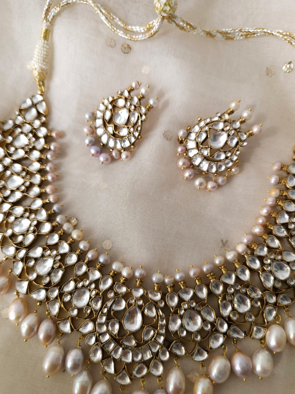 Dream of 19th century alloy necklace set