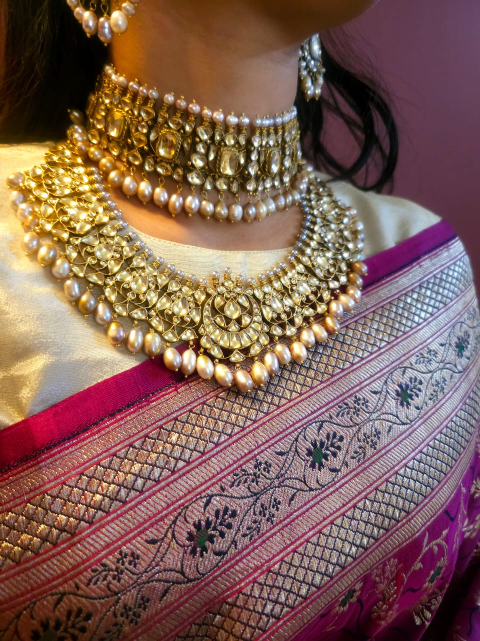 The galta gate silver necklace set