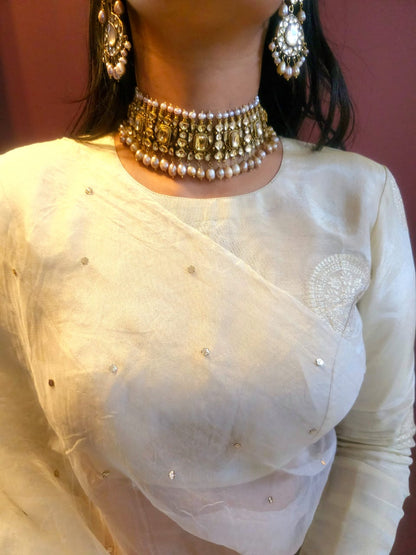The galta gate alloy necklace set