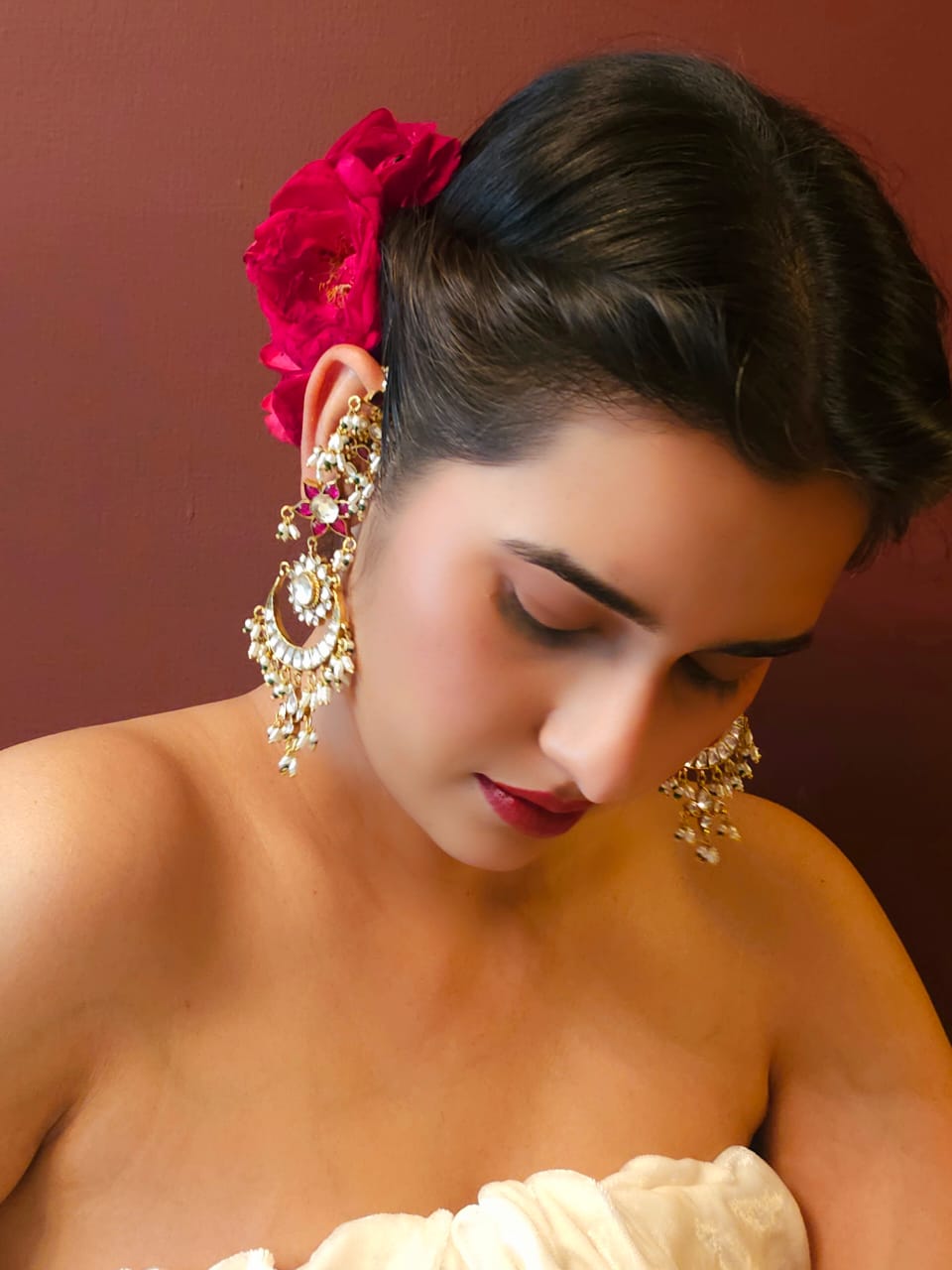 Scarlet lotus chandbali