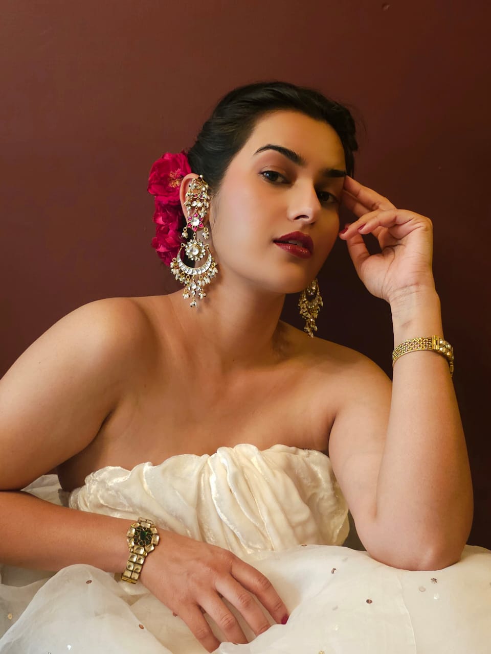 Scarlet lotus chandbali