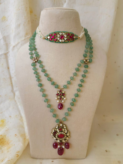 Scarlet lotus sleek choker