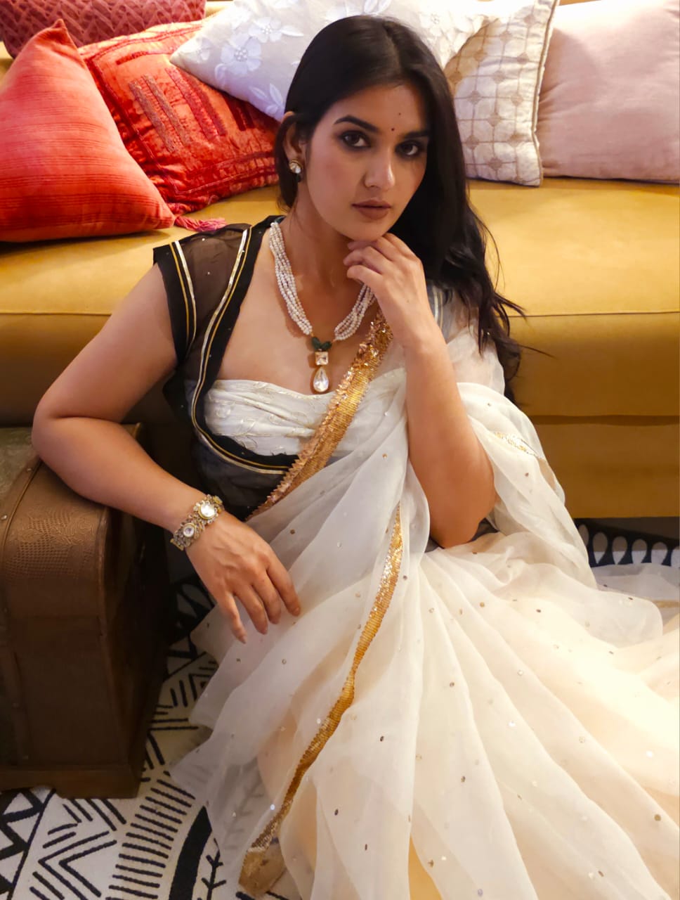 Queen Ayesha oval bangle