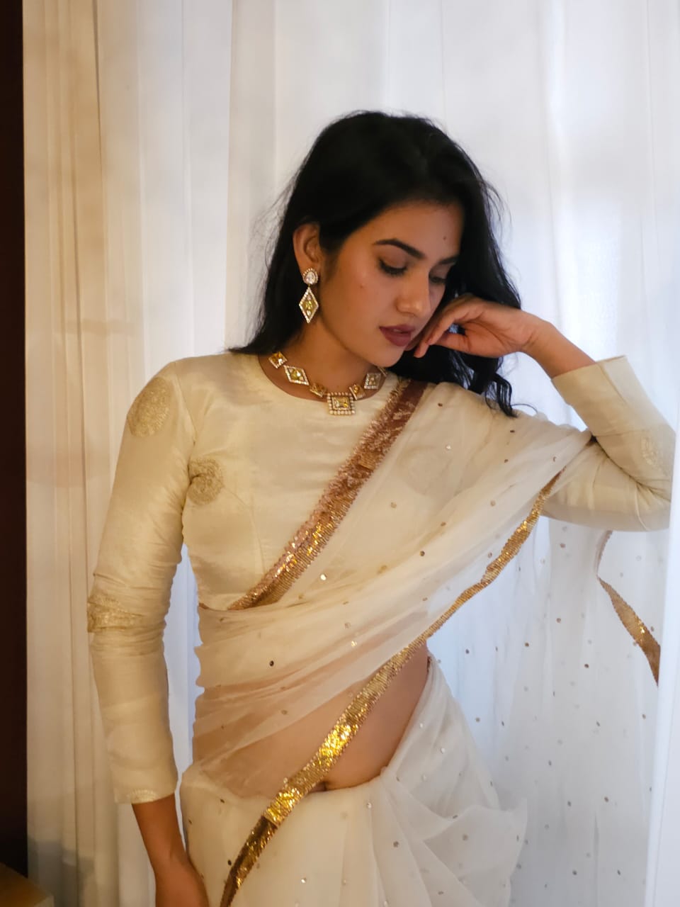 Carlton champagne silver earrings