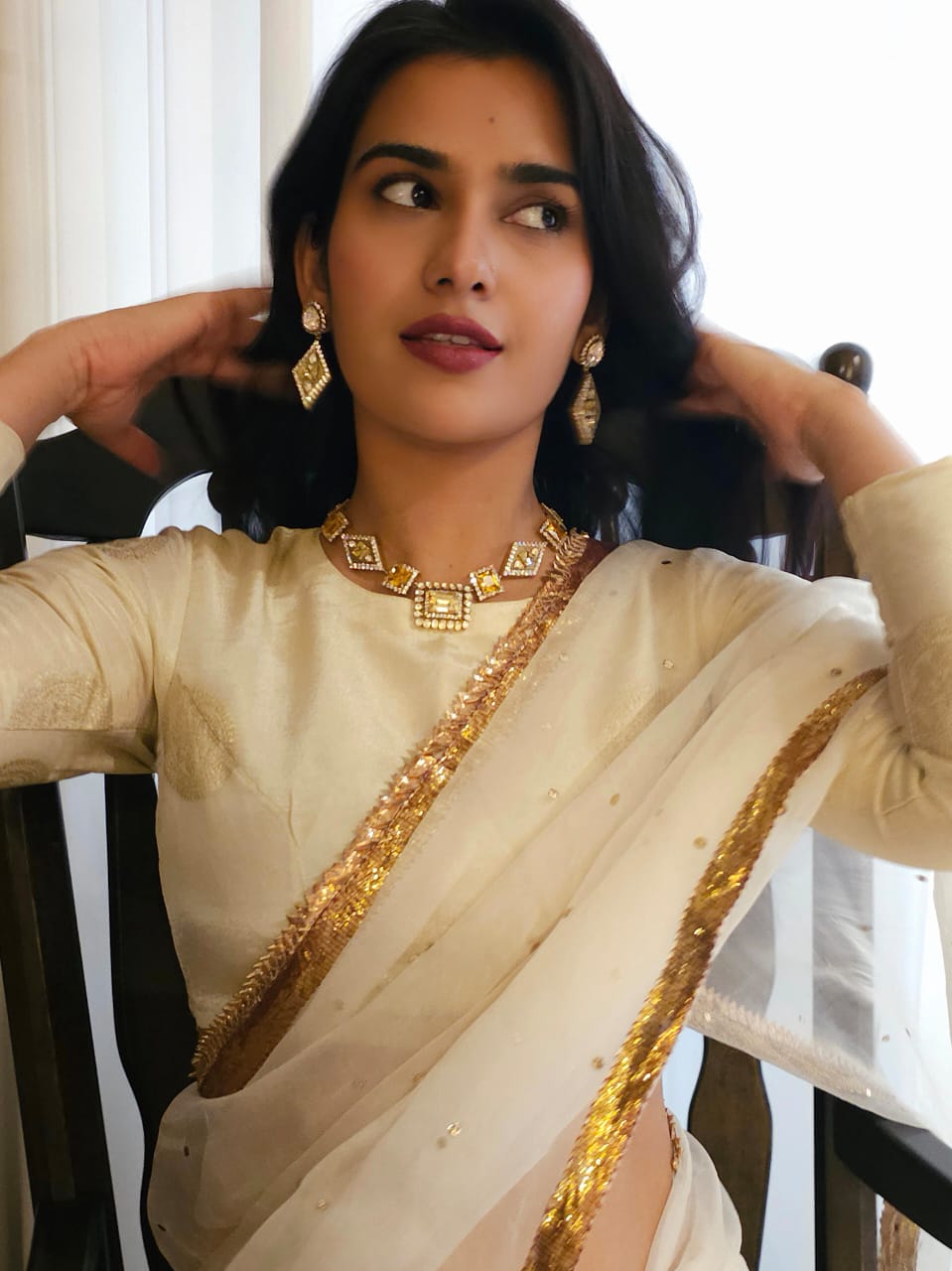 Carlton champagne silver earrings