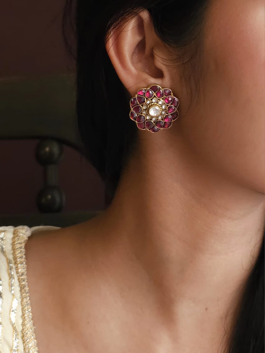 Rhodolite gulkand studs