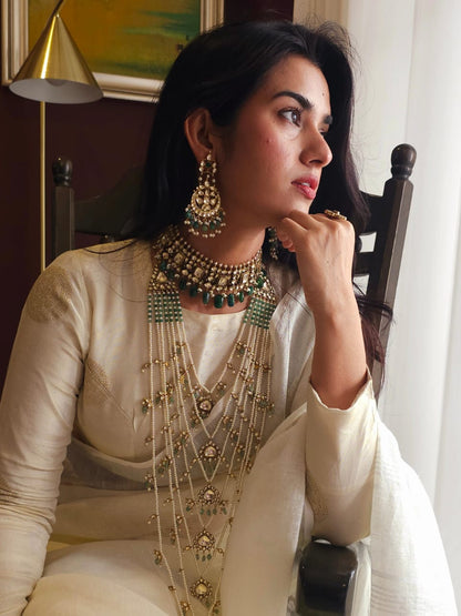 Ridhi sidhi fern chandbali earrings