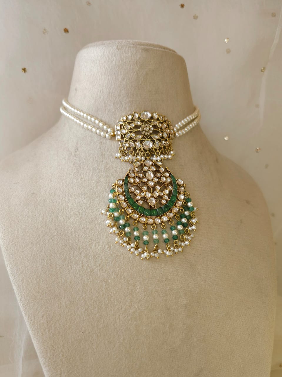 Neemrana chand necklace
