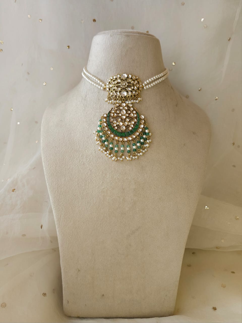 Neemrana chand necklace