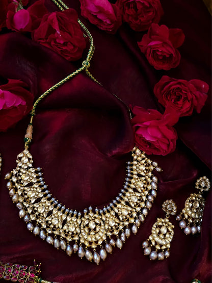 Late 19th century silver necklace set