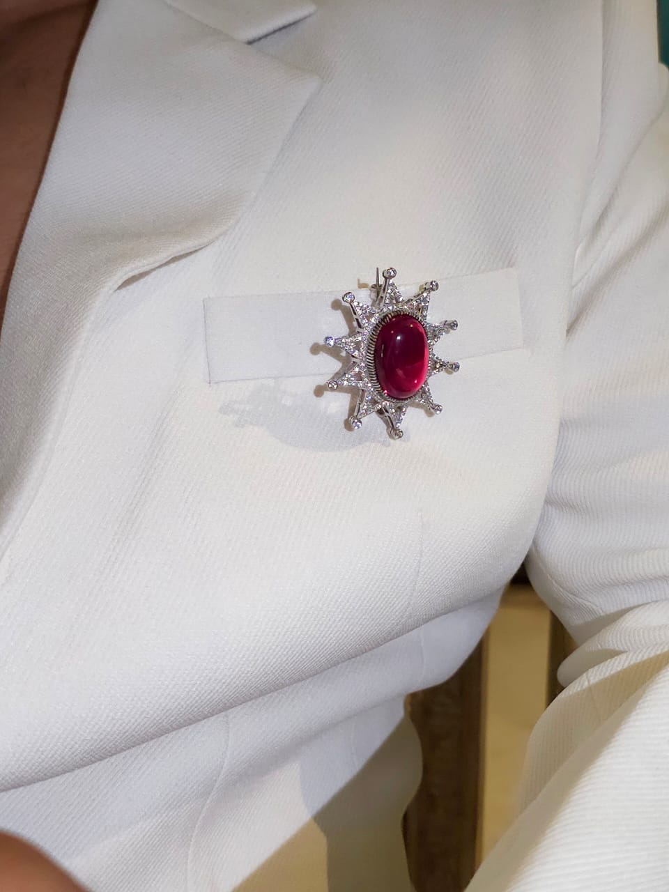 Rajaratna silver brooch