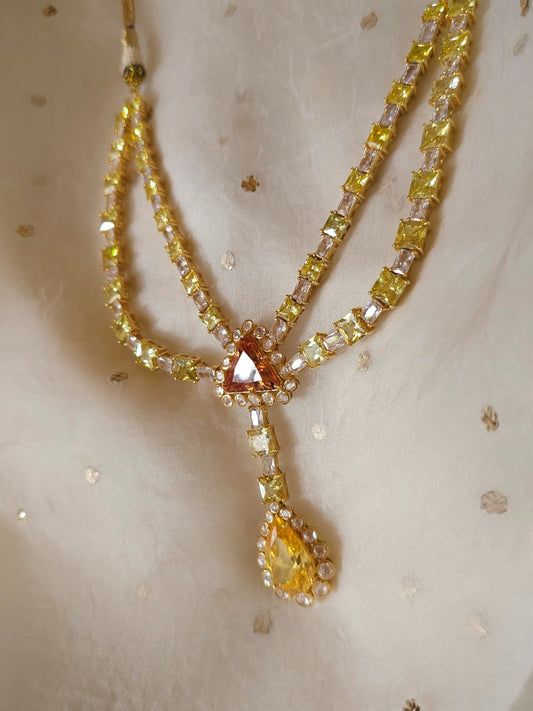 Sonja champagne silver necklace