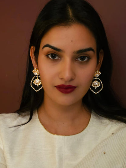 Golden rose dwar earrings