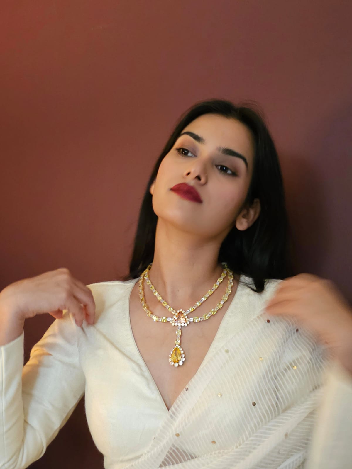 Sonja champagne silver necklace