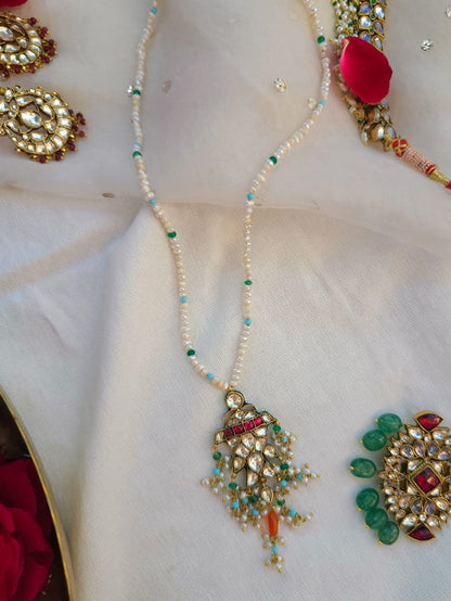 Avanti shafri pendant necklace