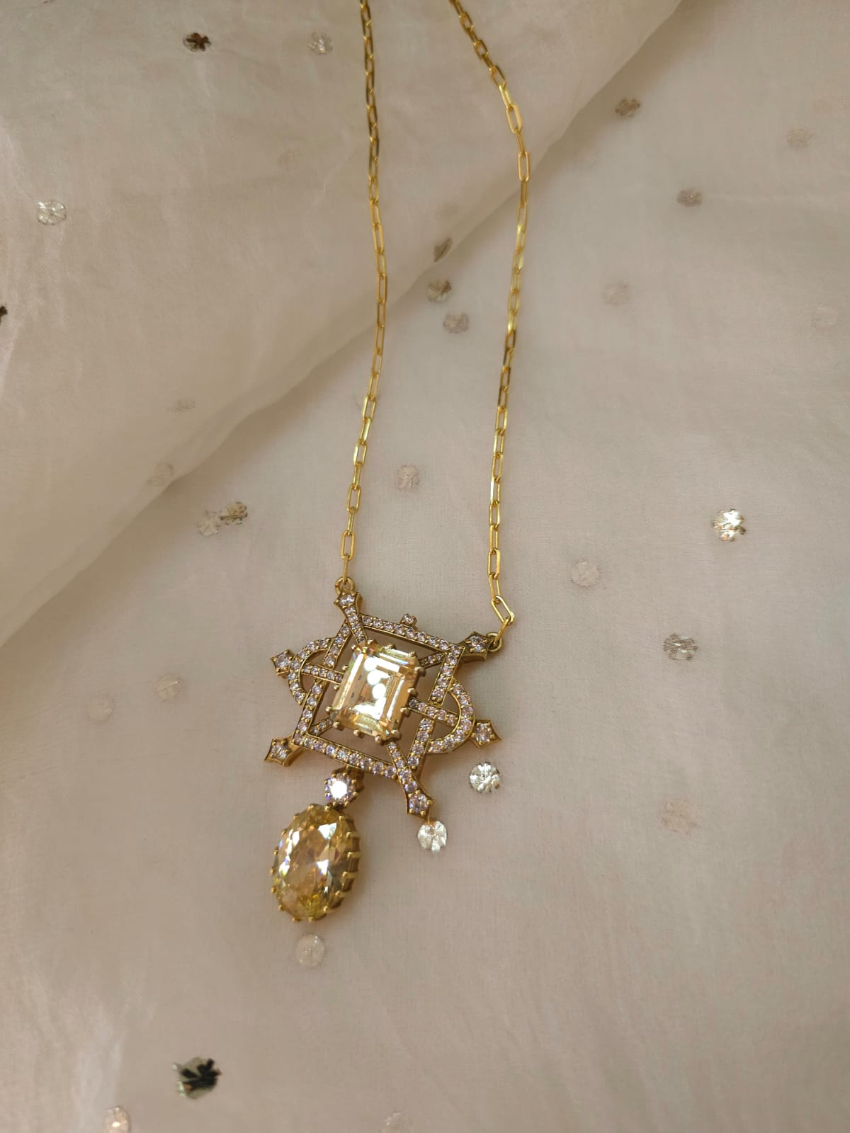 Cristal champagne silver necklace