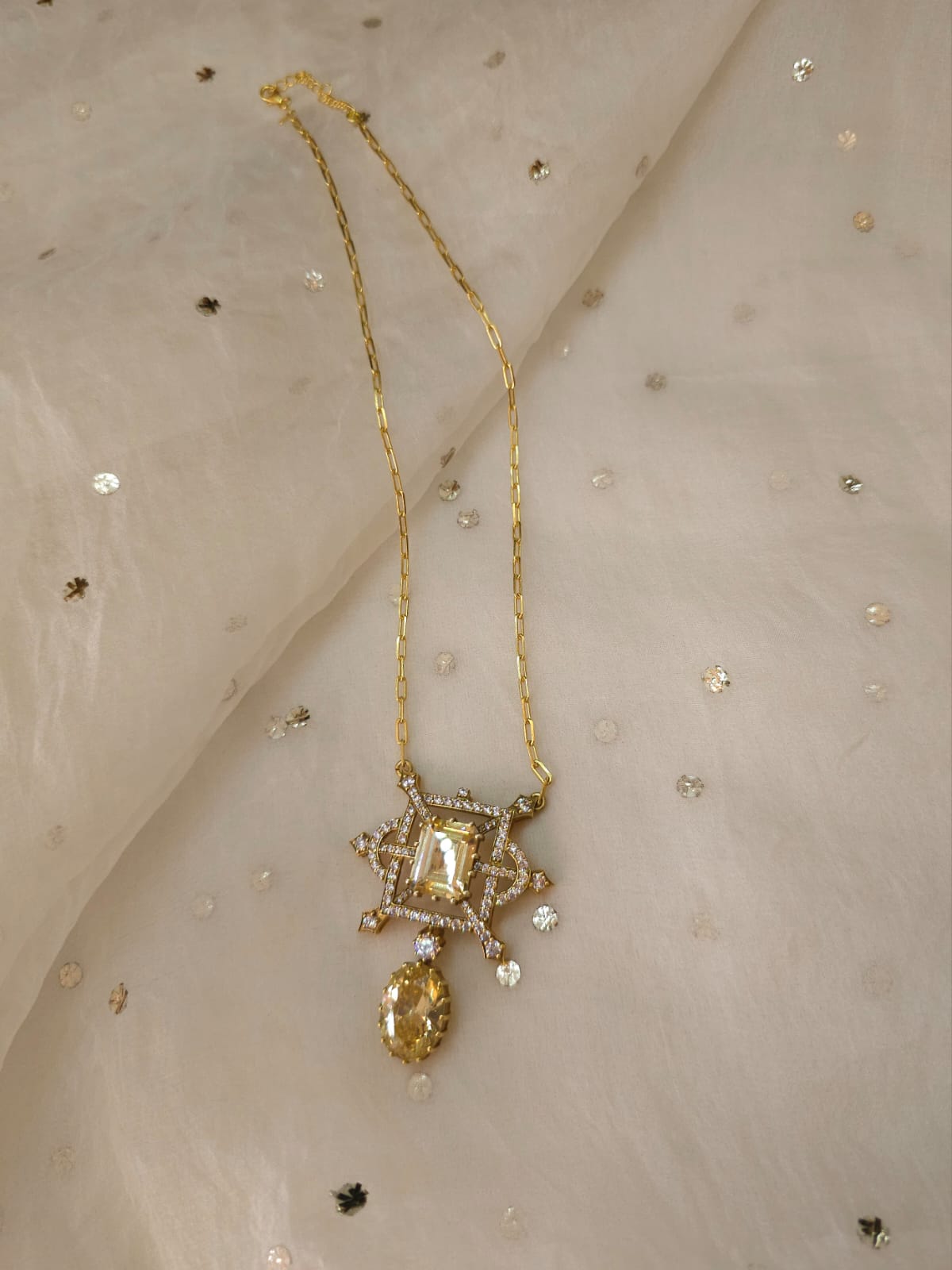 Cristal champagne silver necklace