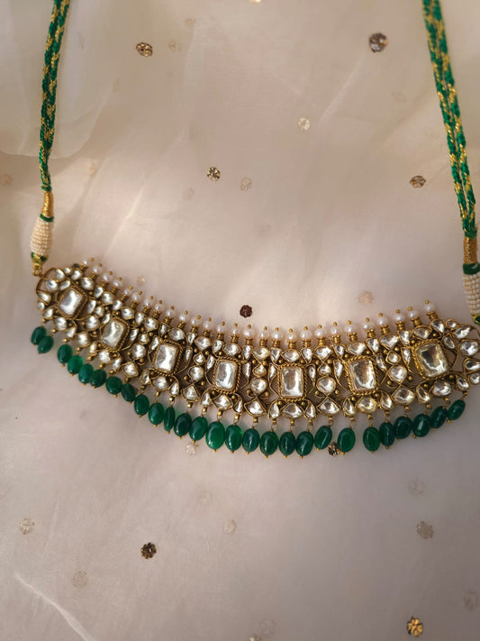 The galta gate onyx necklace