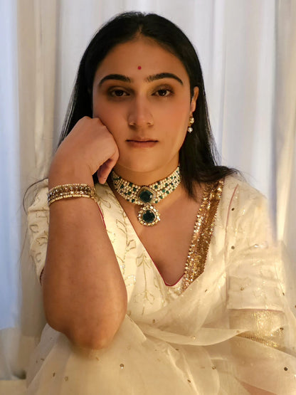Sawai crown necklace