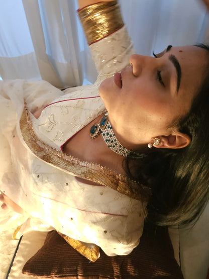 Sawai crown necklace