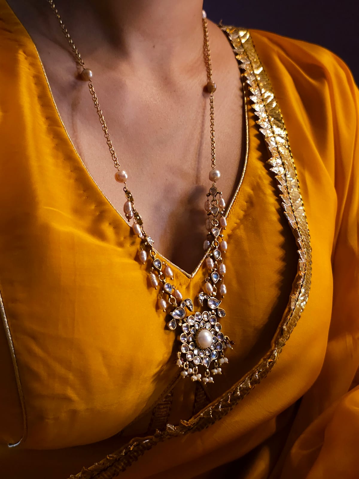 Sandhya jhanki pearl necklace