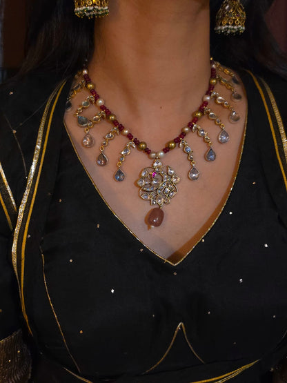 Pepper queen bead necklace